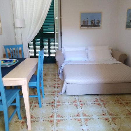 Casa De Angelis Orange & Blue Apartment Sant'Agnello Bagian luar foto