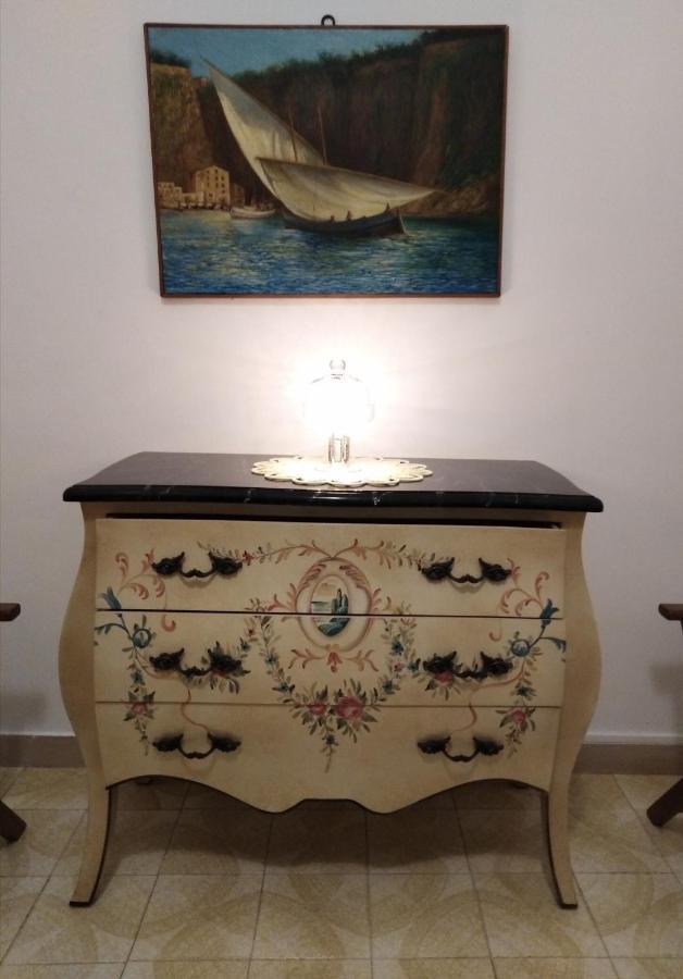 Casa De Angelis Orange & Blue Apartment Sant'Agnello Bagian luar foto