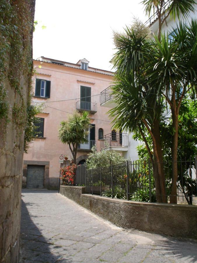 Casa De Angelis Orange & Blue Apartment Sant'Agnello Bagian luar foto