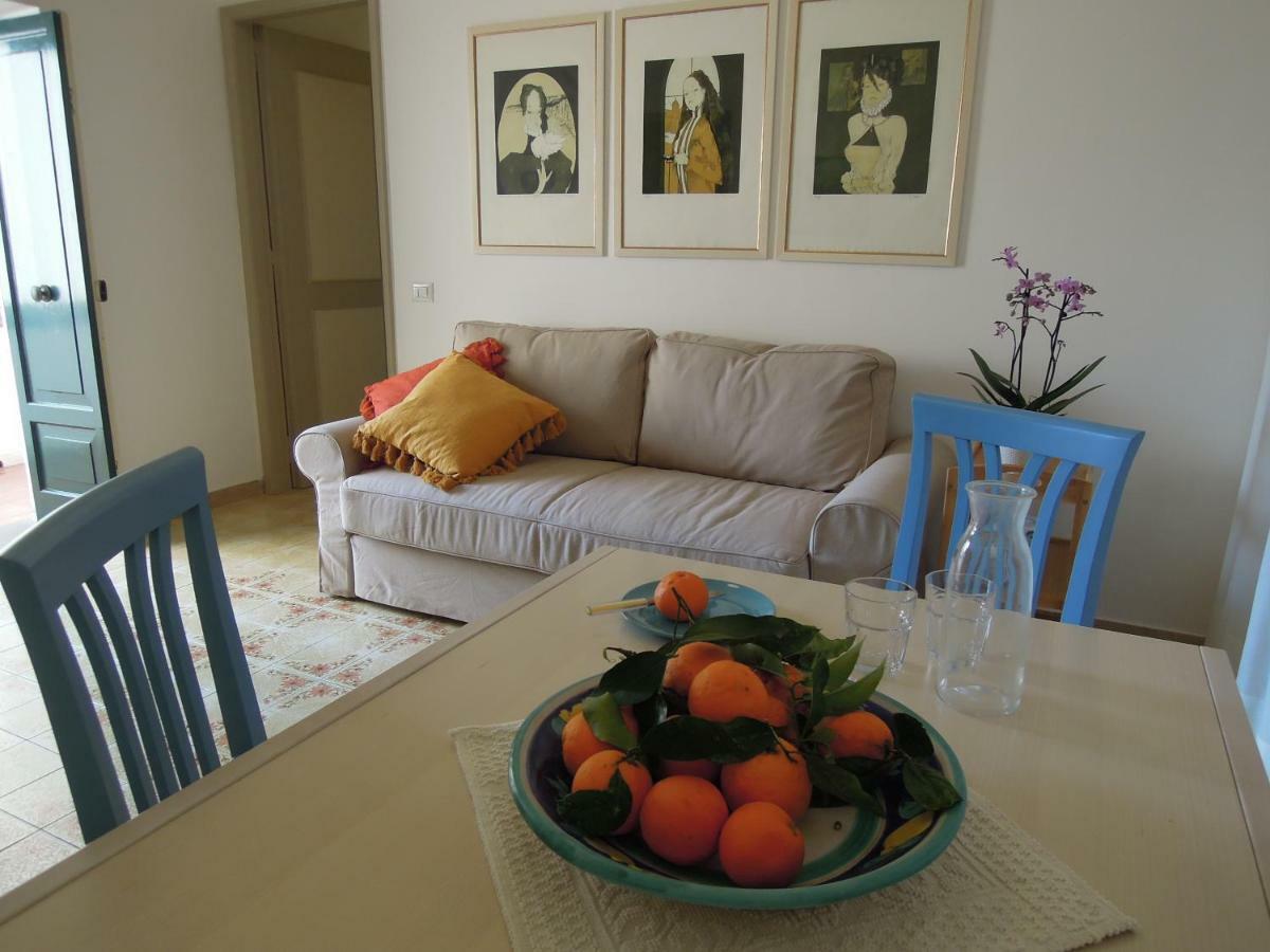 Casa De Angelis Orange & Blue Apartment Sant'Agnello Bagian luar foto